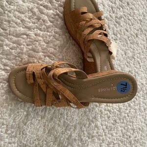 Donald J Pliner Cork Wedge Sandals sz7.5